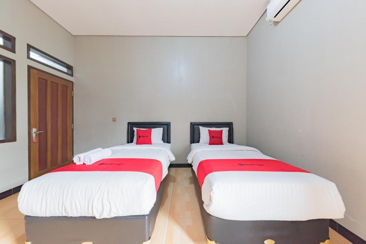 Hotel Reddoorz Syariah Near Politeknik Negeri Bandung Campus Cimahi Exterior foto